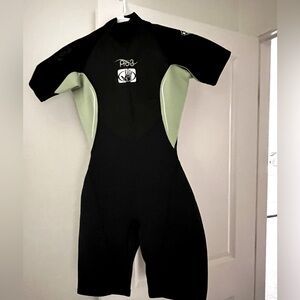 Body Glove Women's Pro 3 2mm Spring Wetsuit